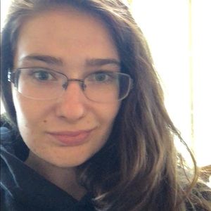 Meet your Posher, Liza